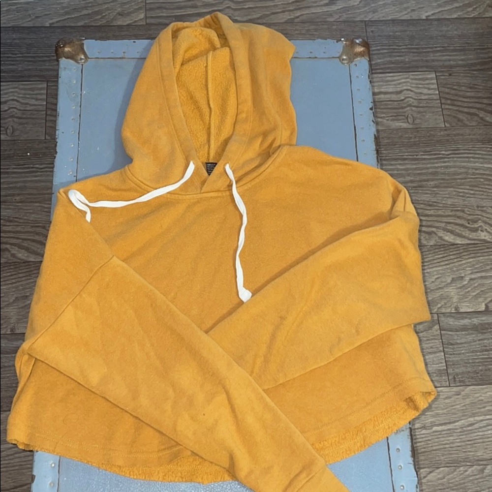 Cropped Hoodie
